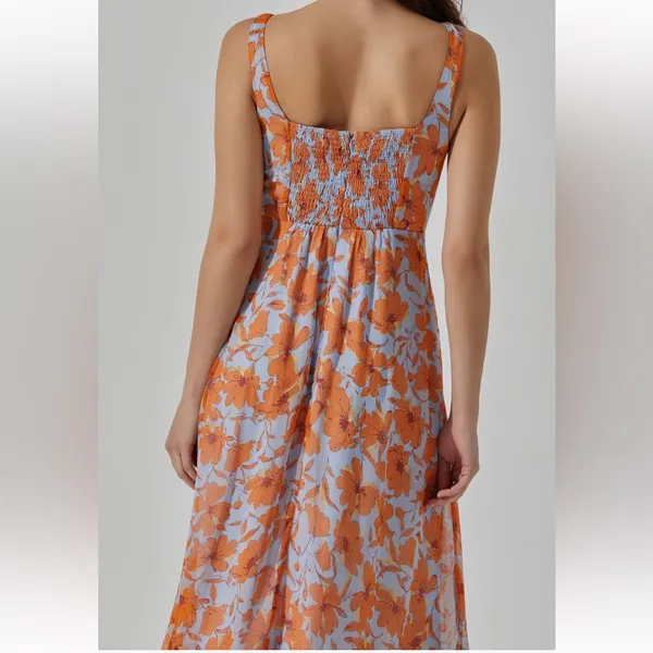 Astr The Label Medium Orange Blue Floral Square Neck Midi Dress - Image 4