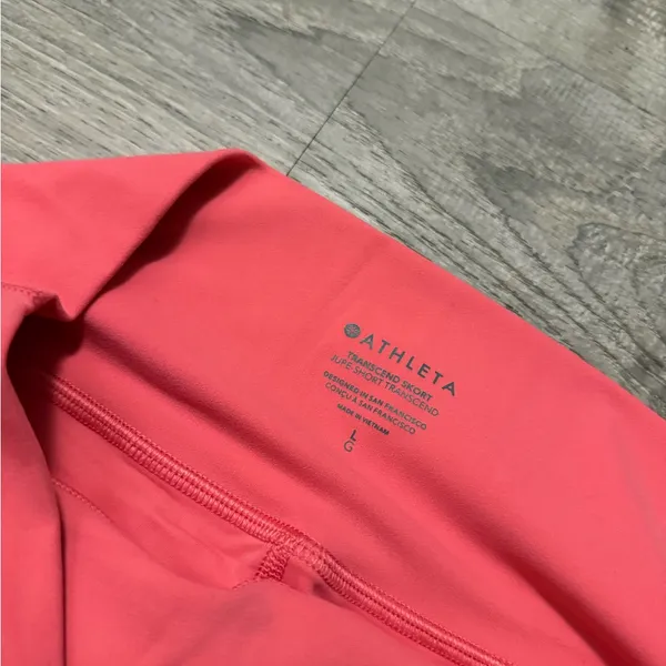 •ATHLETA• TRANSCEND SKORT - Image 2