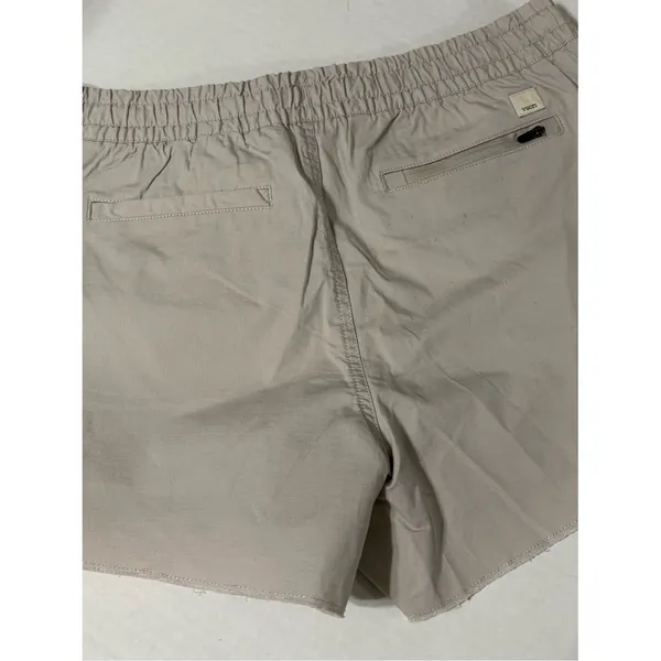 Sold out nwt new women’s xxl vuori vintage ripstop shorts beige suede - Image 3