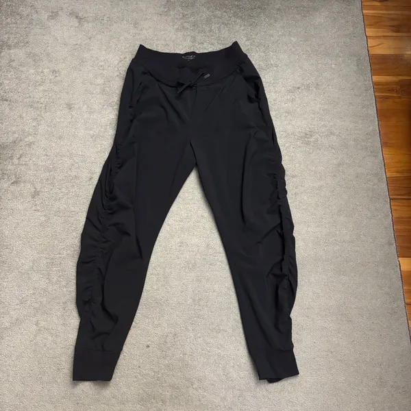 Athleta Altitude Ruched Jogger Pants Black Women’s - Image 2