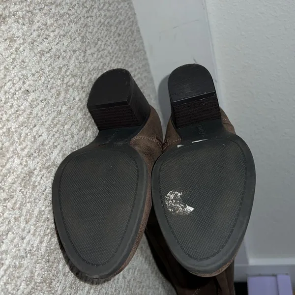 Boots Indigo rd. Brown heeled - Image 6