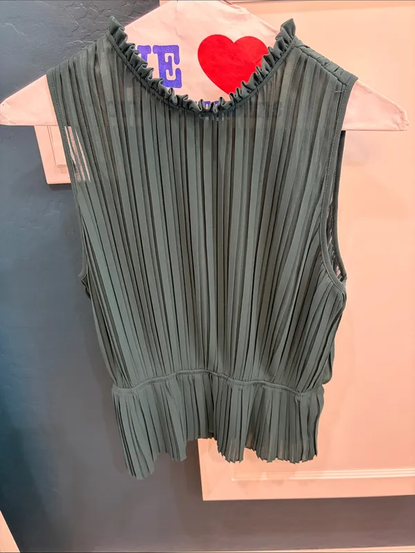 Naked Zebra Hunter green sleeveless peplum top - Image 4