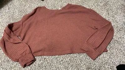 Romwe Waffle Knit Cropped Sweater - Image 2