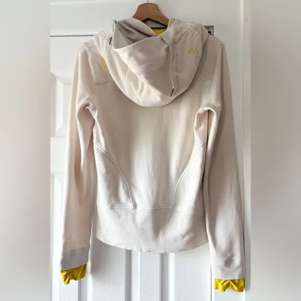 Lole Cream Zip-Up Hoodie‎ Size Medium EUC - Image 2