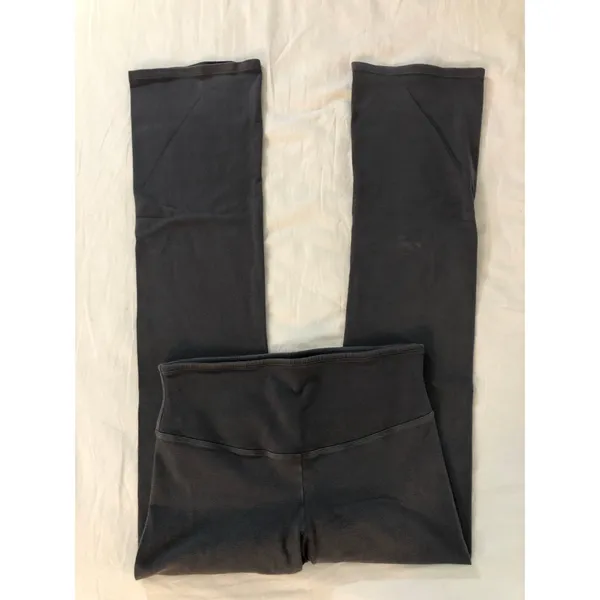 Yummie grey flare high waist sweatpants Size Medium - Image 2