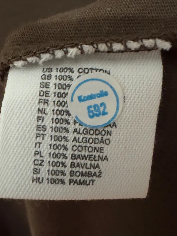 H&M | NWOT Turkey 100% Cotton Brown V-Neck Short Sleeve T-Shirt (Size L) - Image 7