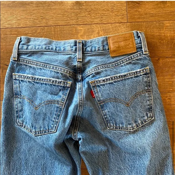 NWOT Levi’s Middy Straight Jeans - Image 6