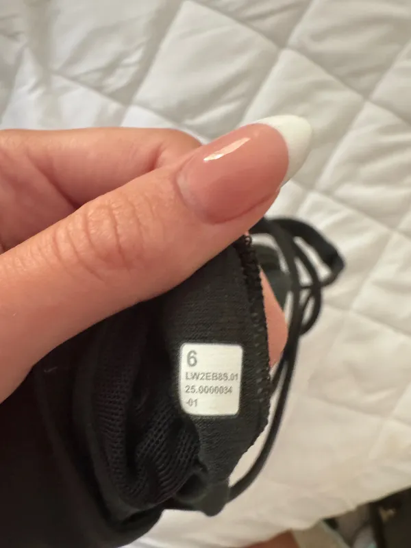 Lululemon Long Line Energy Bra - Image 3
