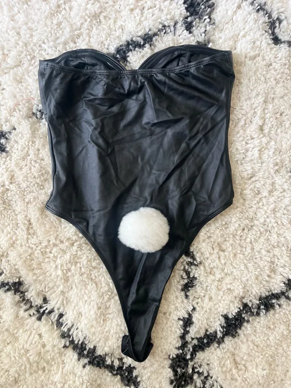 SheIn Black Faux Leather Bunny Bodysuit with Faux Fur Tail | Strapless Costume | XXS - Image 3