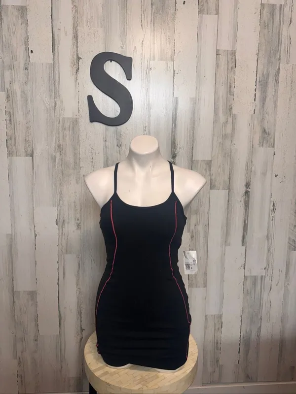 Forever 21 Open Back Workout Active Dress with Built-In Shorts Womens Small Blac - Image 7