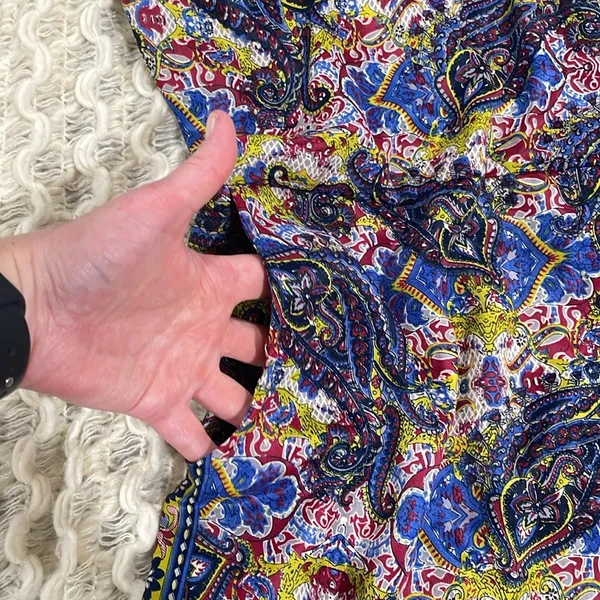 Lightweight short romper with short sleeves and pockets button front paisley NEW - Image 7