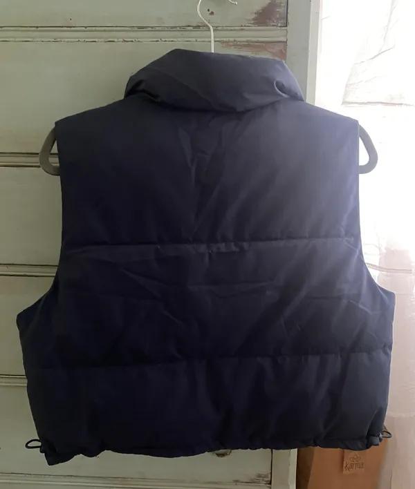 Hollister Oversized Puffer Vest - Image 2