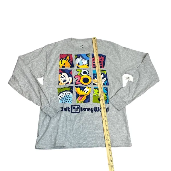Walt Disney World Disney Resorts Adult Long Sleeve 2020 Graphic T-Shirt Medium - Image 6
