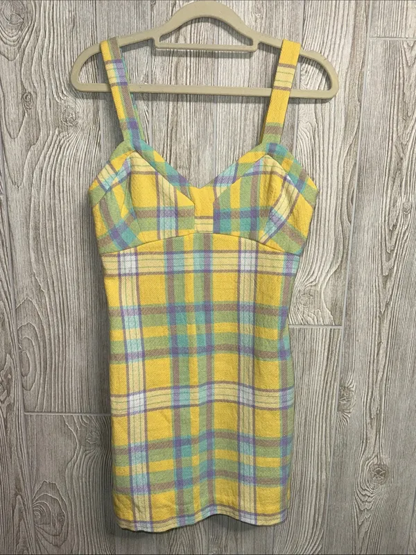 Zara Yellow Plaid Mini Dress with Pastel Accents - Image 6