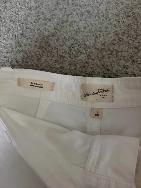 Universal Thread Shorts - Image 3