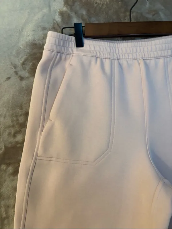 Cropped Wide Leg Women’s Sweatpants with Pockets Elastic Waist Soft Pink - Image 3