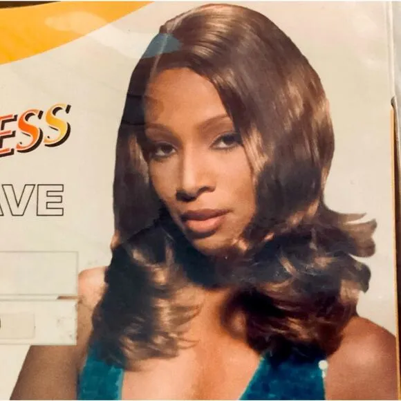 Freetress S-Wave 14" Weave Synthetic Weaving - Image 2