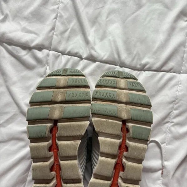 ON Womens US Size W9.5 Cloudswift‎ Running Shoe Copper Frost Ladies Orange - Image 8