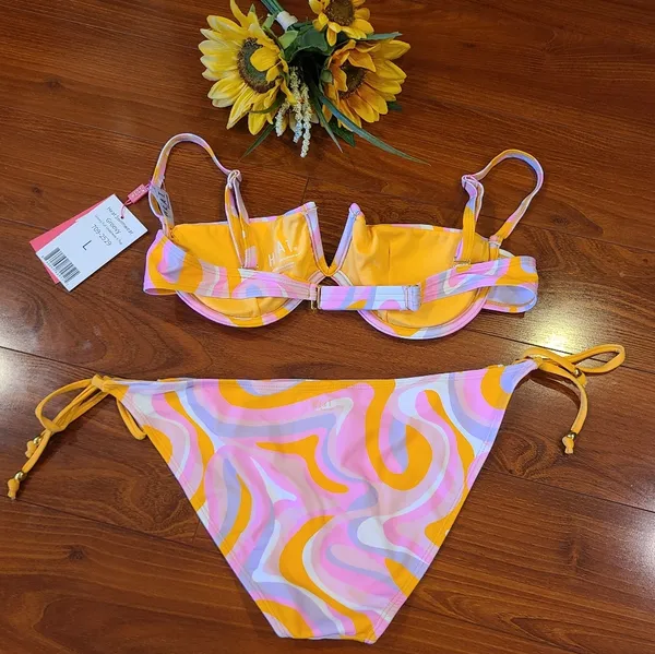 Heat Swimwear 2pc Size Large - Image 2