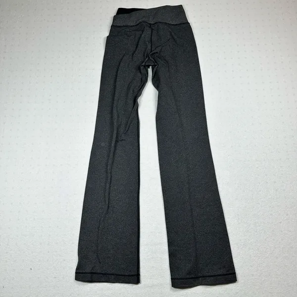 Lululemon Women’s Groove Pant Yoga Leggings Heathered Gray Size 2 Flare - Image 2