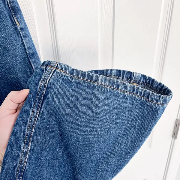BDG Urban Outfitters High Rise Wide Leg Jeans Medium Wash - Image 4