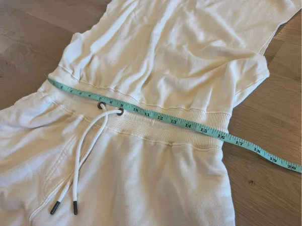 Free People Throw and Onsie Shortsie cream size medium - Image 9