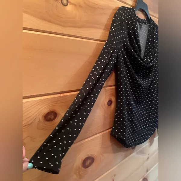Ann Taylor Long Sleeve Black And White Polka dot Scoop Neck Blouse Size Small - Image 6