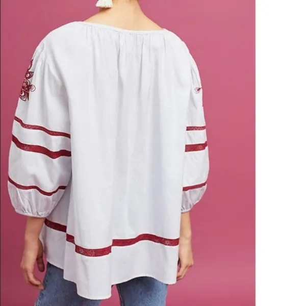 Anthropologie velvet by graham & Spencer Ola embroidered peasant top‎ Sz M - Image 4