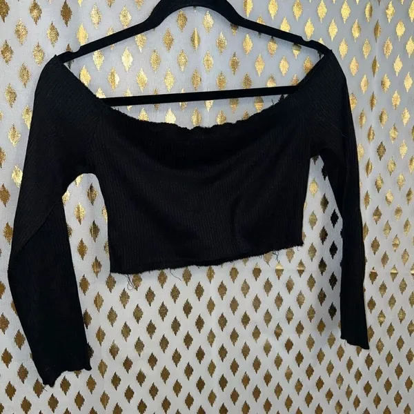 Off the shoulder black crop top size S Black - Image 6