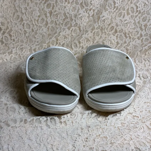 Dr. Scholl's Time Off Set Women's Adjustable Slide Sandals - Oyster Size 6 - Image 3