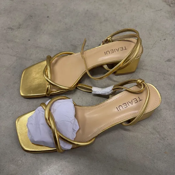 TEAIEUI Gold Metallic Strappy Block Heel Sandals Square Toe Size 9.5 TB112 - Image 2
