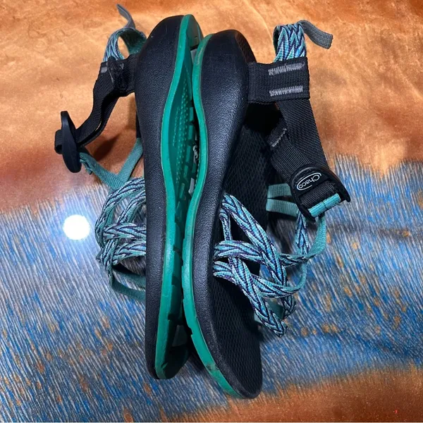 Chacos ZX2 Water River Sandals Black Green Print Size 4 youth - Image 8