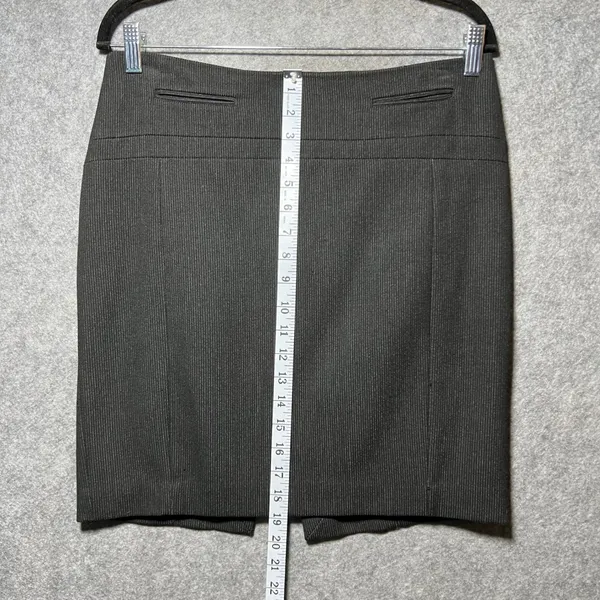 Express Womens Gray Pinstripe‎ Pencil Skirt Size 6 Career Office Stretch Lined - Image 4