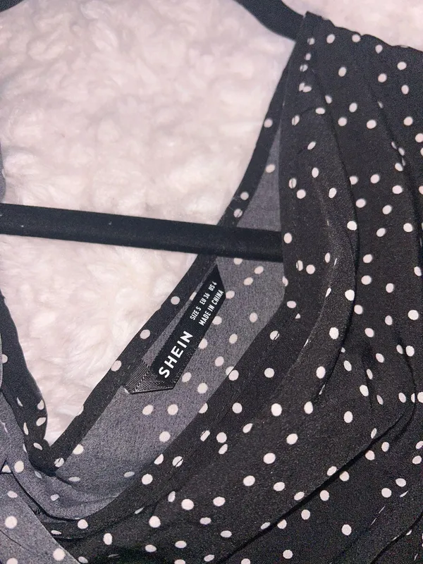 SheIn NWOT Black Ruffled Polka Dot Top - Image 4