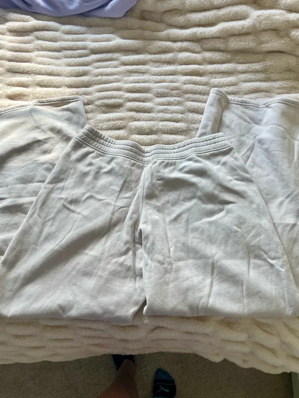 Hollister Sweatpants - Image 3