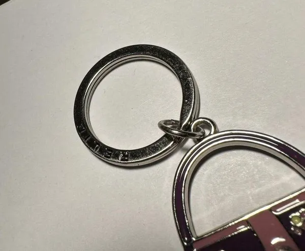 Relic Brand Keychain with Purse / Bag charm in Purple / Silver Tone - Image 4