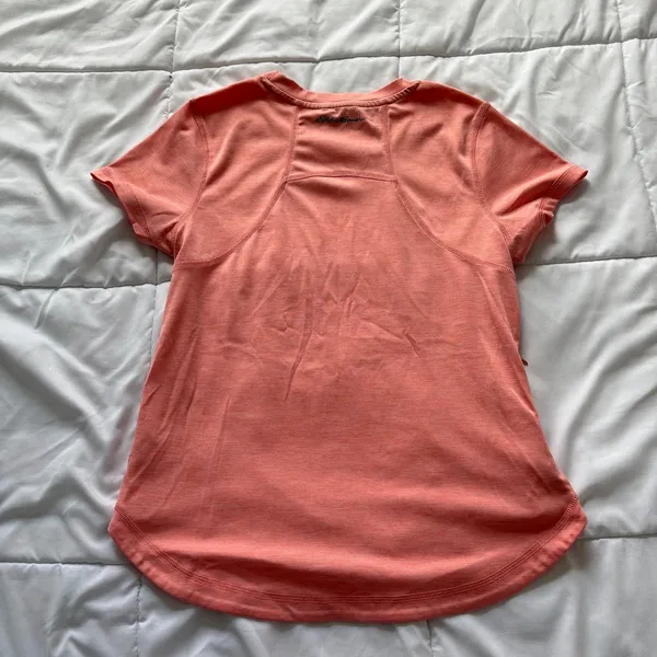 Eddie Bauer Womens Small Coral Heather Short Sleeve Active Tee Zipper Pocket - Image 6