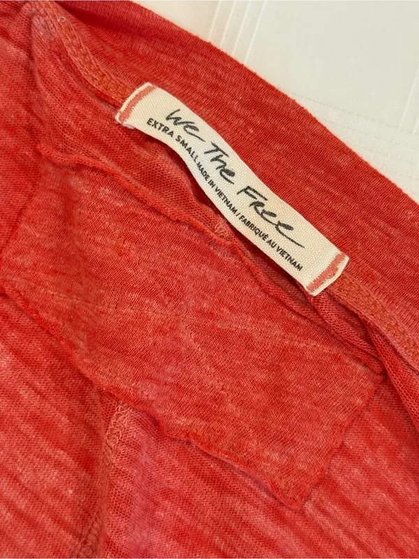 We The Free Free People Distressed V-Neck Tee Coral Red XS - Image 7