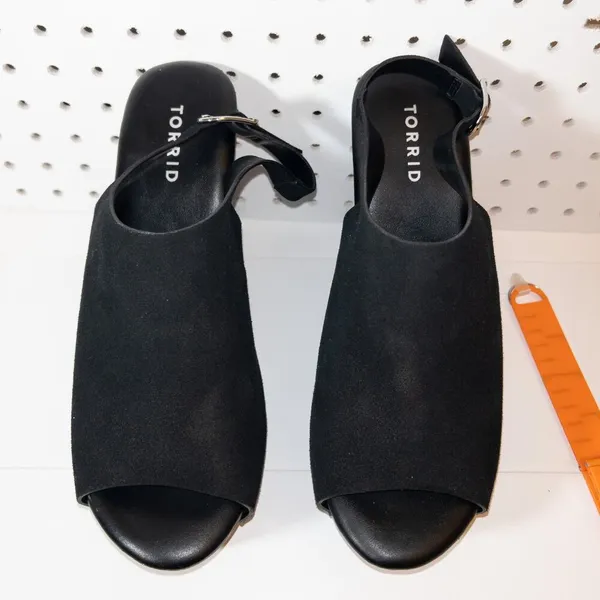 Torrid Studded Wood Wedges Size 9 - Wide - Image 7