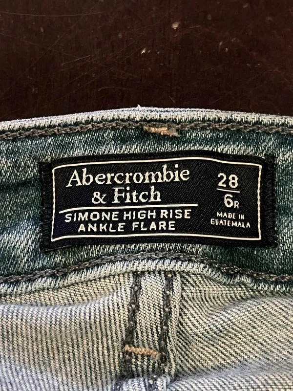 Abercrombie & Fitch Simone High Rise Ankle Flare Jeans Womens 6R Light Denim - Image 8