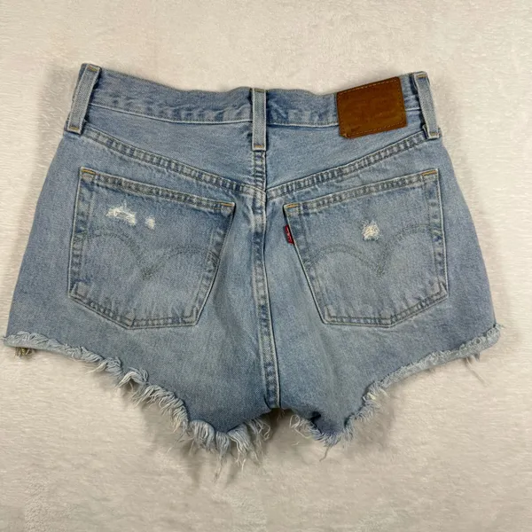 Levis Premium 501 Original Shorts Womens 27 Light Wash Blue‎ High Rise Cut Off E - Image 14