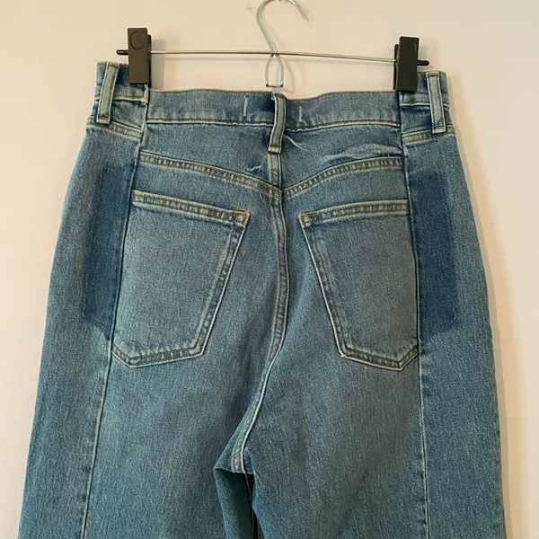 Abercrombie & Fitch The 90s Straight Ultra High Rise Jeans Women's size 30 / 10 - Image 6