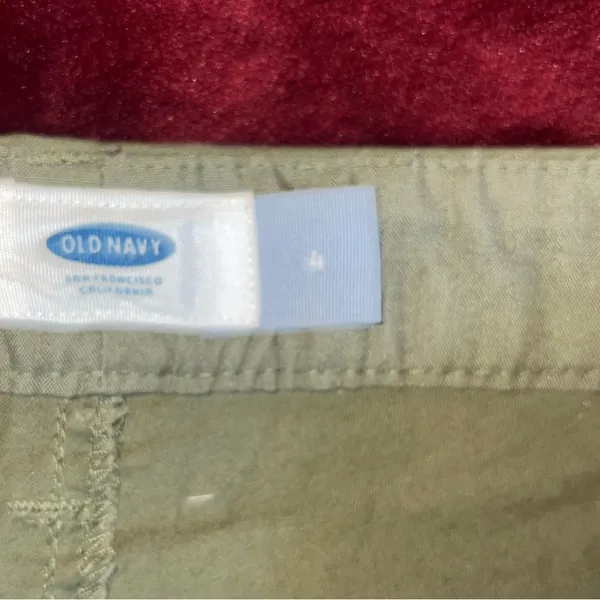 Old Navy Women's Green‎ Cargo Shorts 4 - Image 2