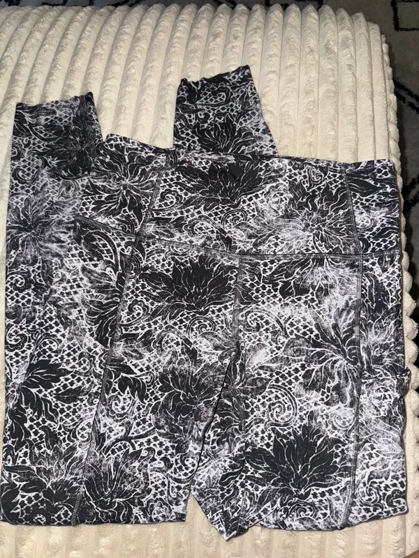 Lululemon Leggings - Image 2