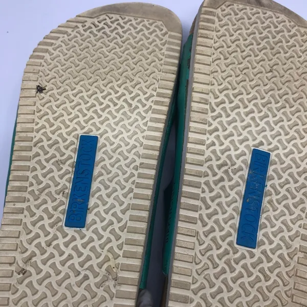 Classic unisex Birkenstock sandals - Image 8