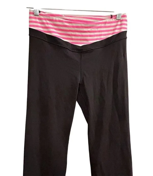 Victoria's Secret Women's Bootcut Yoga Pants Black Size M - Image 2