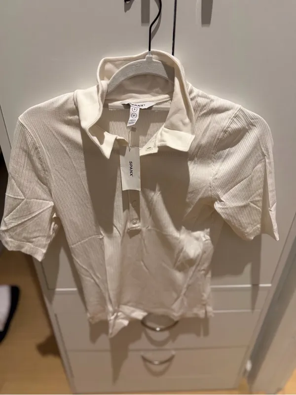 SPANX Women’s Cream Ribbed Polo Shirt - Image 3