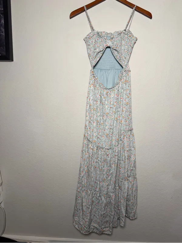 Altar’d State Blue Floral Smocked Open Back Tiered Maxi Dress XS Romantic - Image 4
