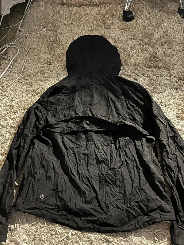Lululemon Windbreaker Jacket - Image 5