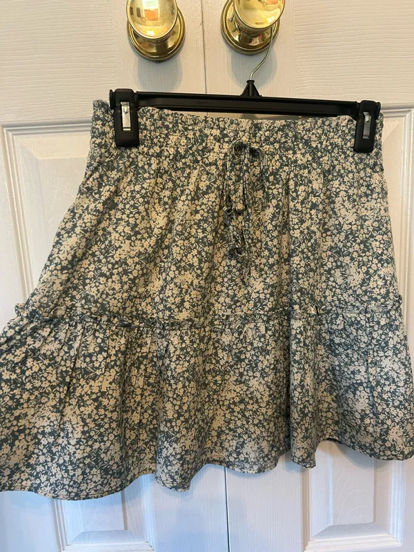 TJ Maxx skirt and tank set - Image 4